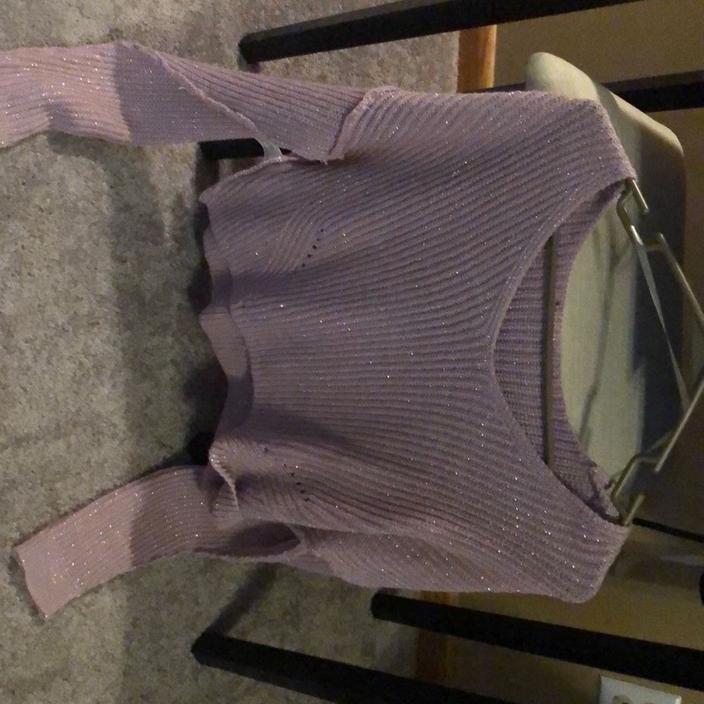 Crop top sweater
